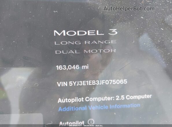 5YJ3E1EB3JF075065 2018 TESLA MODEL 3 Red 