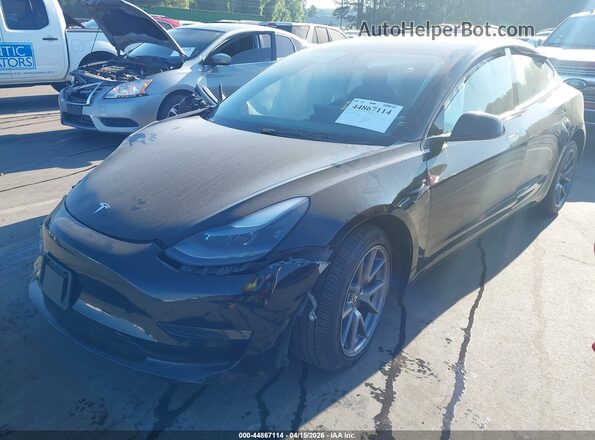 5YJ3E1EB3NF185040 2022 TESLA MODEL 3 Black Vista tres cuartos delantera izquierda