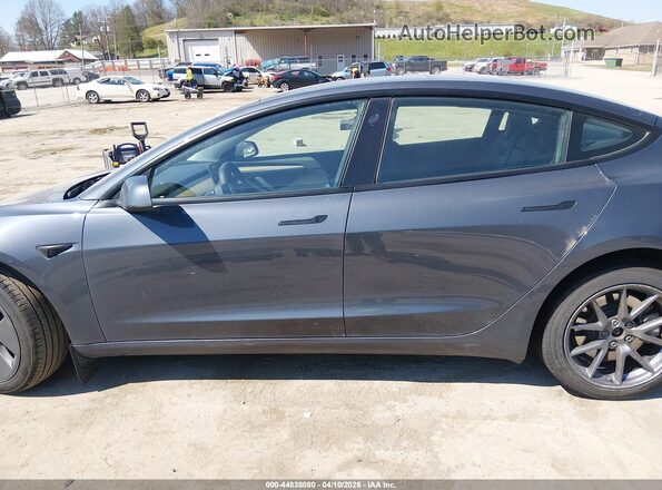 5YJ3E1EB3NF260982 2022 TESLA MODEL 3 Black Rear interior view
