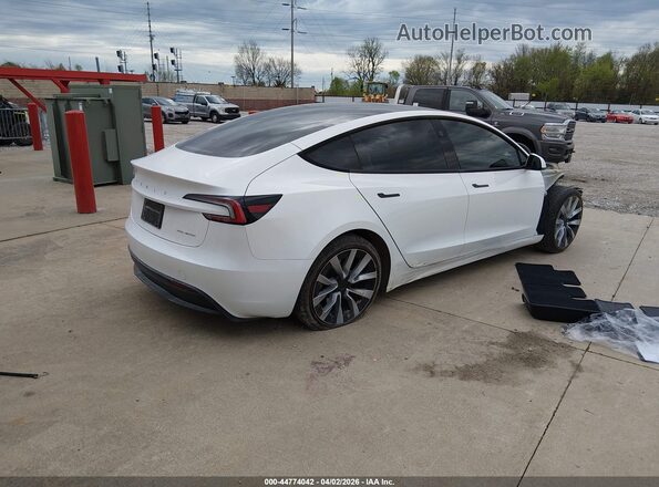 5YJ3E1EB3SF932910 2025 TESLA MODEL 3 White Trasero derecho