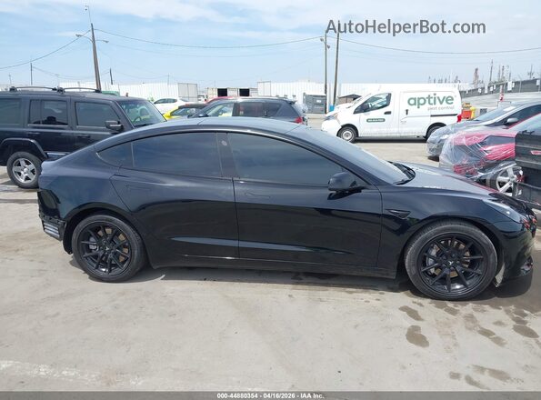 5YJ3E1EB8NF160909 2022 TESLA MODEL 3 Black 360 interior view