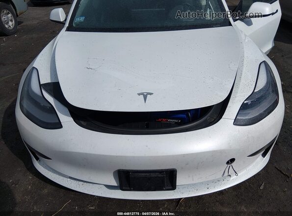 5YJ3E1EBXMF056355 2021 TESLA MODEL 3 White Հետևի տեսք