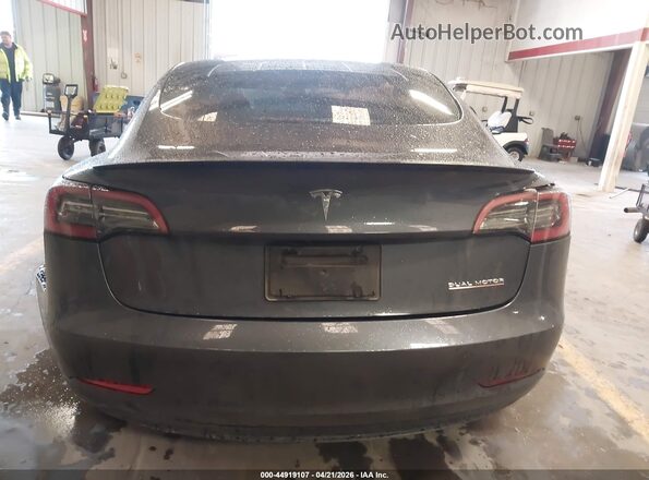 5YJ3E1EC1PF709507 2023 TESLA MODEL 3 Gray 
