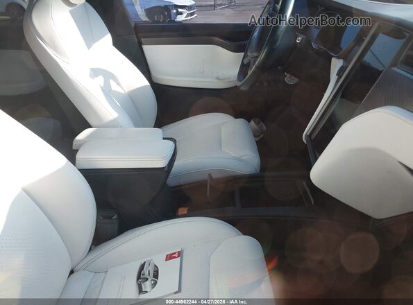 5YJXCBE44JF138091 2018 TESLA MODEL X Black Սալոնի դիմացի տեսք