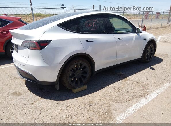 5YJYGDEE3MF241973 2021 TESLA MODEL Y White Задня права чверть