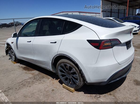 5YJYGDEE3MF241973 2021 TESLA MODEL Y White 