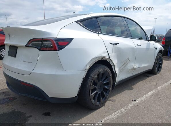 5YJYGDEE4MF179404 2021 TESLA MODEL Y White 