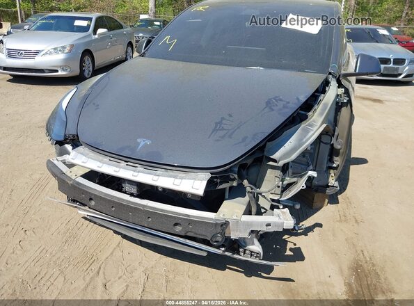 5YJYGDEE6MF146338 2021 TESLA MODEL Y Gray Вид спереду