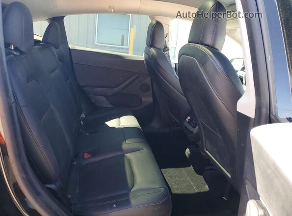 5YJYGDEE7MF076445 2021 TESLA MODEL Black Rear interior view