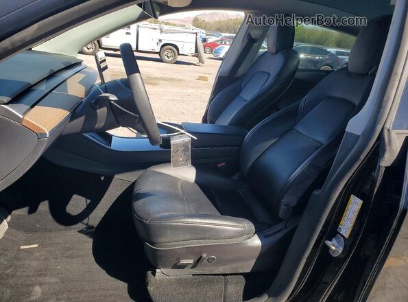 5YJYGDEE7MF076445 2021 TESLA MODEL Black Front interior view