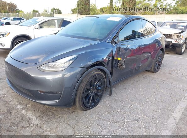 5YJYGDEE8LF058356 2020 TESLA MODEL Y Серый Передняя левая четверть