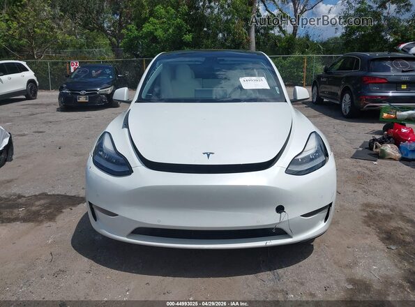 5YJYGDEE9MF108764 2021 TESLA MODEL Y White Widok deski rozdzielczej