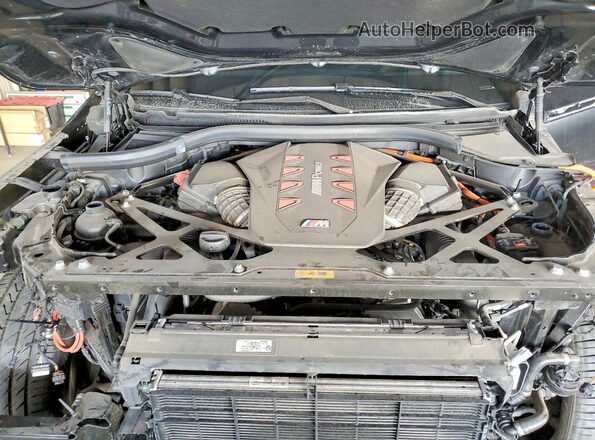 5YM23CS00P9S24011 2023 BMW XM Black უკანა სალონის ხედი