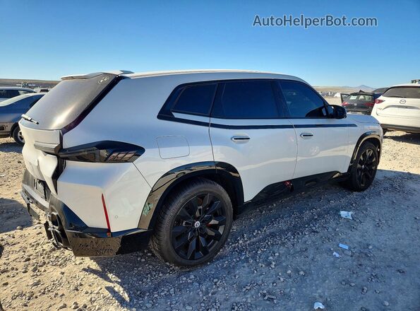 5YM23CS03P9S09695 2023 BMW XM White Задня права чверть