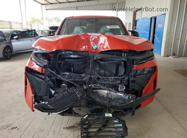 5YM23CS04P9R58392 2023 BMW XM Red Вид спереду