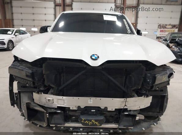 5YM23CS08P9R93789 2023 BMW XM Белый Вид спереди