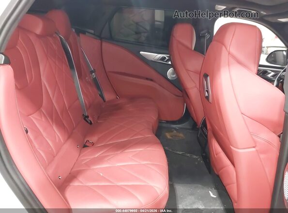 5YM23CS08P9R93789 2023 BMW XM Белый Вид наклейки с VIN-кодом