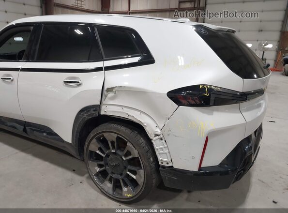 5YM23CS08P9R93789 2023 BMW XM Белый 