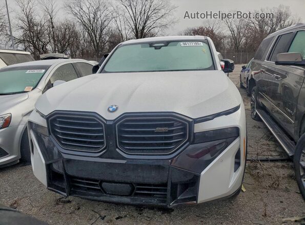 5YM23CS08P9S69925 2023 BMW XM White წინა ხედი
