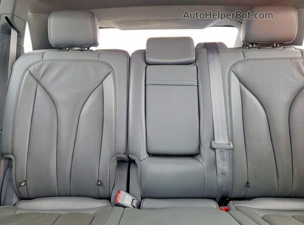 2LMPJ8K98LBL02628 2020 LINCOLN NAUTILUS Black Widok wnętrza z tyłu