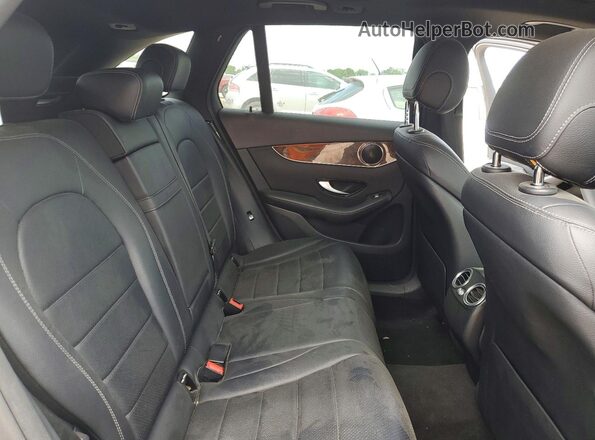 WDC0G4JB1GF106154 2016 MERCEDES-BENZ GLC-CLASS Silver Widok wnętrza z tyłu