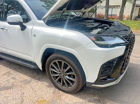 JTJMB7CX5R4065541 2024 LEXUS LX White Սալոնի 360 աստիճան տեսք