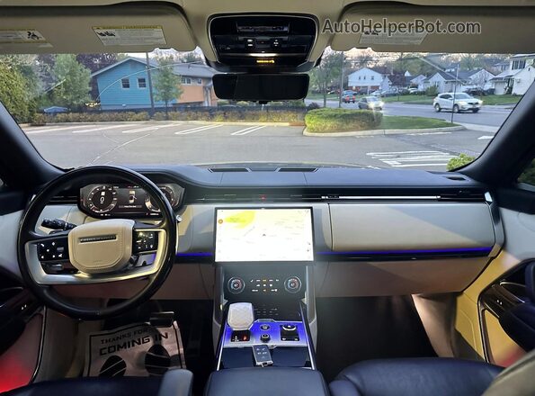 SALK1BE74PA043941 2023 LAND ROVER RANGE Gray Widok komory silnika