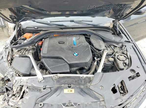 WBA13AG07NCK52211 2022 BMW 5 SERIES Black Вид підкапотного простору