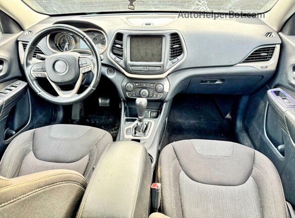 1C4PJLCB4HW508135 2017 JEEP CHEROKEE Gray Widok tylnych siedzeń