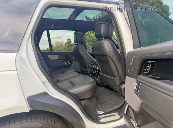 SALGS2SE4LA579028 2020 LAND ROVER RANGE ROVER White Вид салону спереду