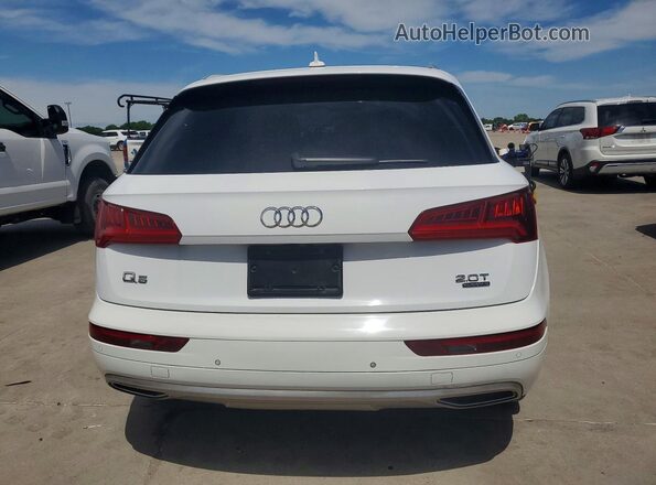 WA1BNAFY5J2229027 2018 AUDI Q5 White 