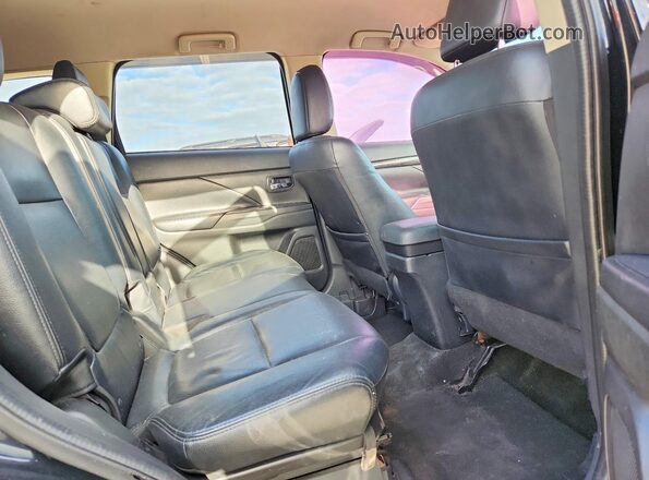JA4AD3A33JJ000597 2018 MITSUBISHI OUTLANDER Gray 