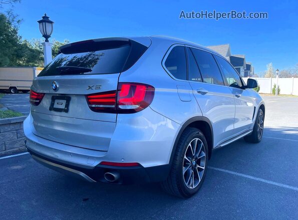 5UXKR0C57H0V66589 2017 BMW X5 Silver 