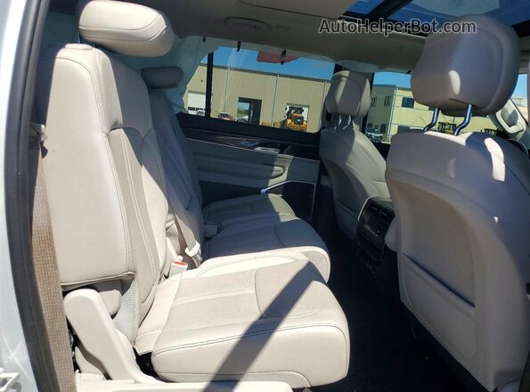 1C4SJUAP5RS104817 2024 JEEP WAGONEER Silver Vista del compartimento del motor