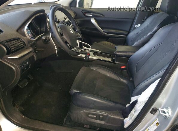 JA4ATWAAXTZ004038 2026 MITSUBISHI ECLIPSE Silver Widok deski rozdzielczej