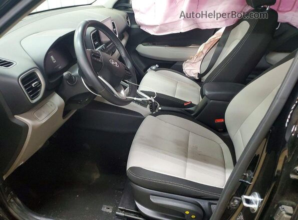 KMHRC8A37SU368866 2025 HYUNDAI VENUE Black 