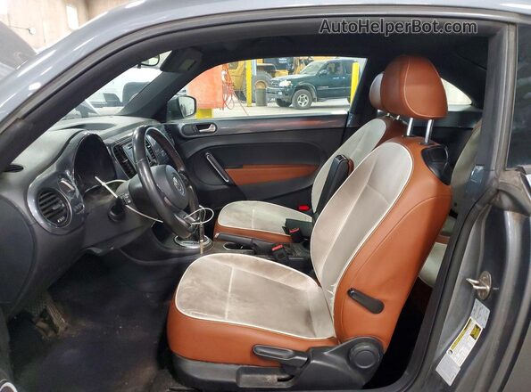 3VWF17AT5GM637625 2016 VOLKSWAGEN BEETLE Gray 