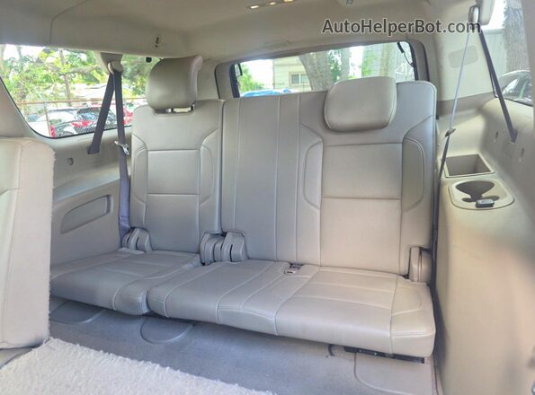 1GKS1GKC5LR286809 2020 GMC YUKON White სალონის 360-გრადუსიანი ხედი