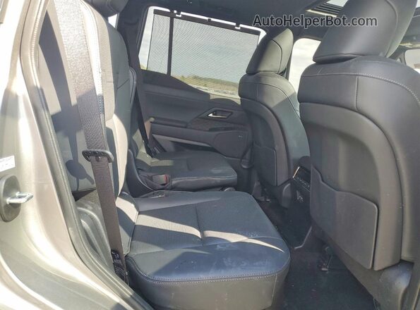JTJVBCDX6S5060960 2025 LEXUS GX Tan Widok wnętrza z tyłu