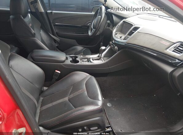 6G3F15RW2GL214284 2016 CHEVROLET SS Красный Вид салона спереди