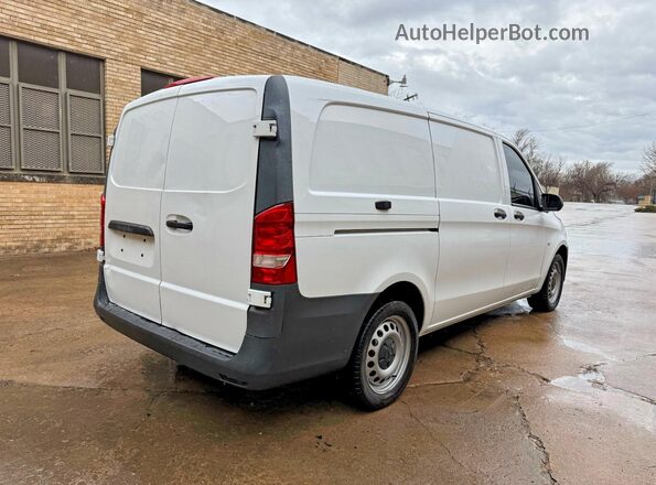 WD3PG2EA5H3338702 2017 MERCEDES-BENZ METRIS White წინა ხედი