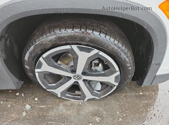 3VVFR7RM1TM063481 2026 VOLKSWAGEN TIGUAN White 