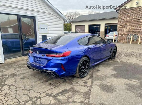 WBSGV0C08PCM43252 2023 BMW M8 Blue Przód prawy