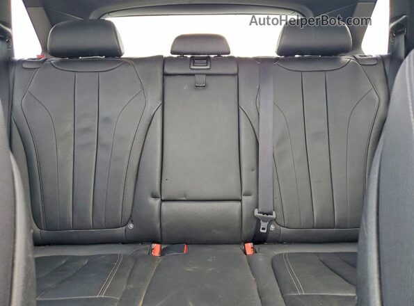 5UXKT0C33H0V95734 2017 BMW X5 Silver Vista interior trasera