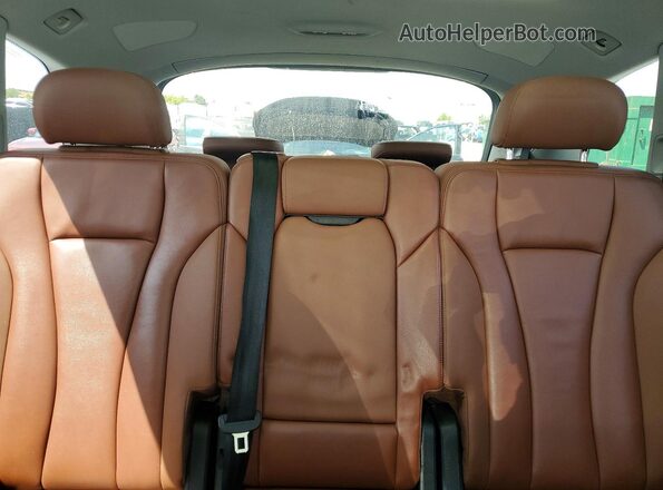 WA1LXAF7XMD014161 2021 AUDI Q7 White Vista interior trasera