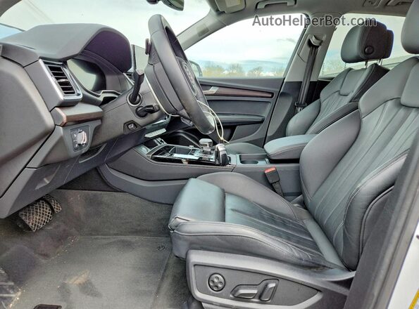 WA1EAAFY1R2087859 2024 AUDI Q5 White 