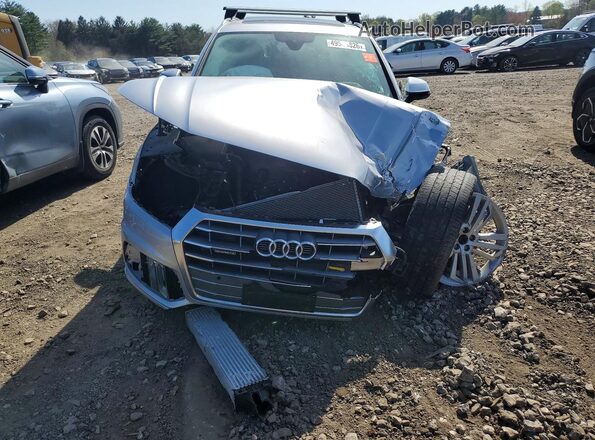 WA1BNAFY6K2096151 2019 AUDI Q5 Gray Вид ззаду