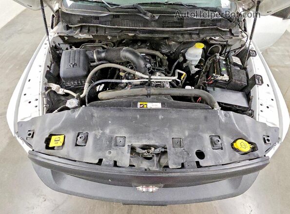 3C6JR6DT7LG232040 2020 RAM 1500 White 