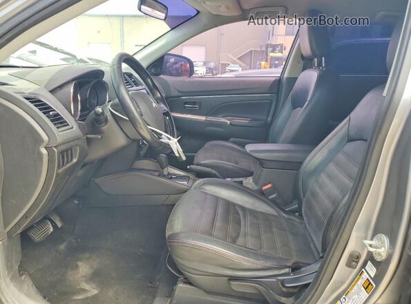 JA4AR3AW4JU020738 2018 MITSUBISHI OUTLANDER Gray წინა პანელის ხედი