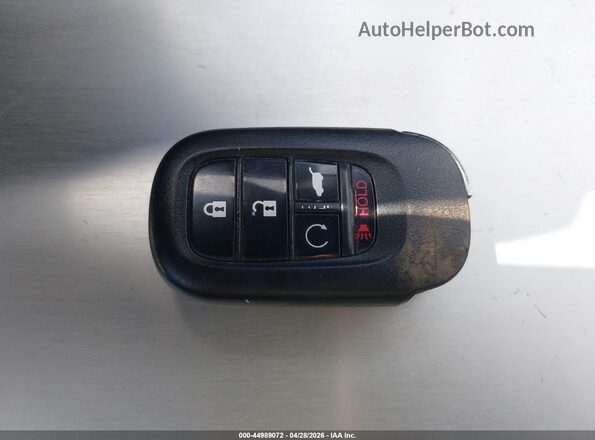 7FARS4H71TE000514 2026 HONDA CR-V Gray Vista del salpicadero